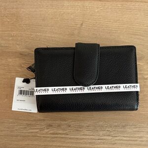 Mundi Black Textured Wallet